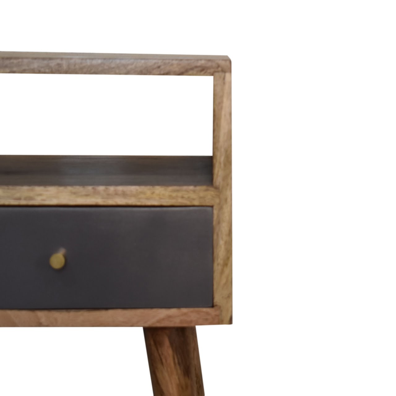 WillowStone artisan furniture