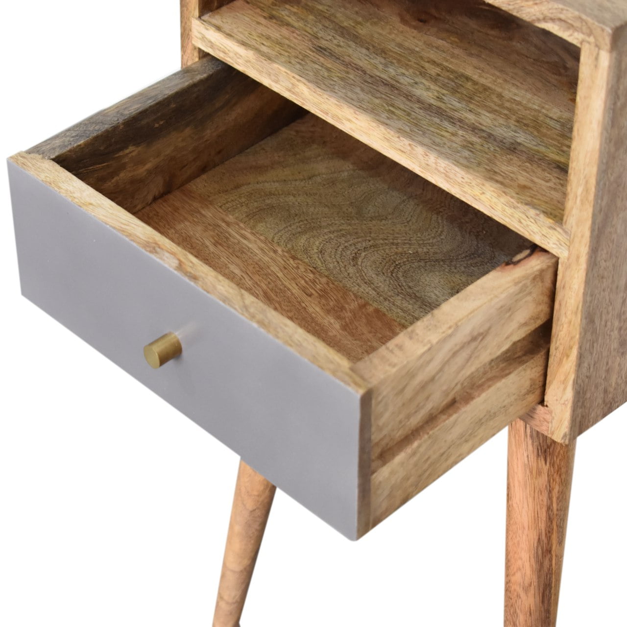 WillowStone artisan furniture