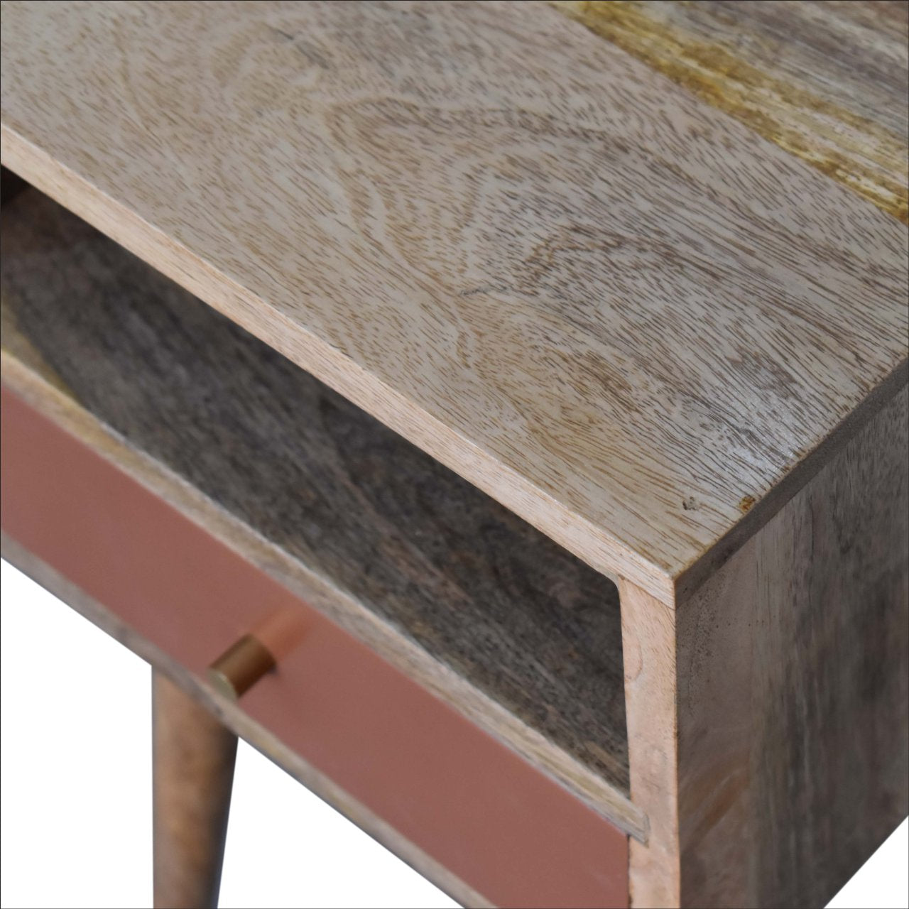 WillowStone artisan furniture