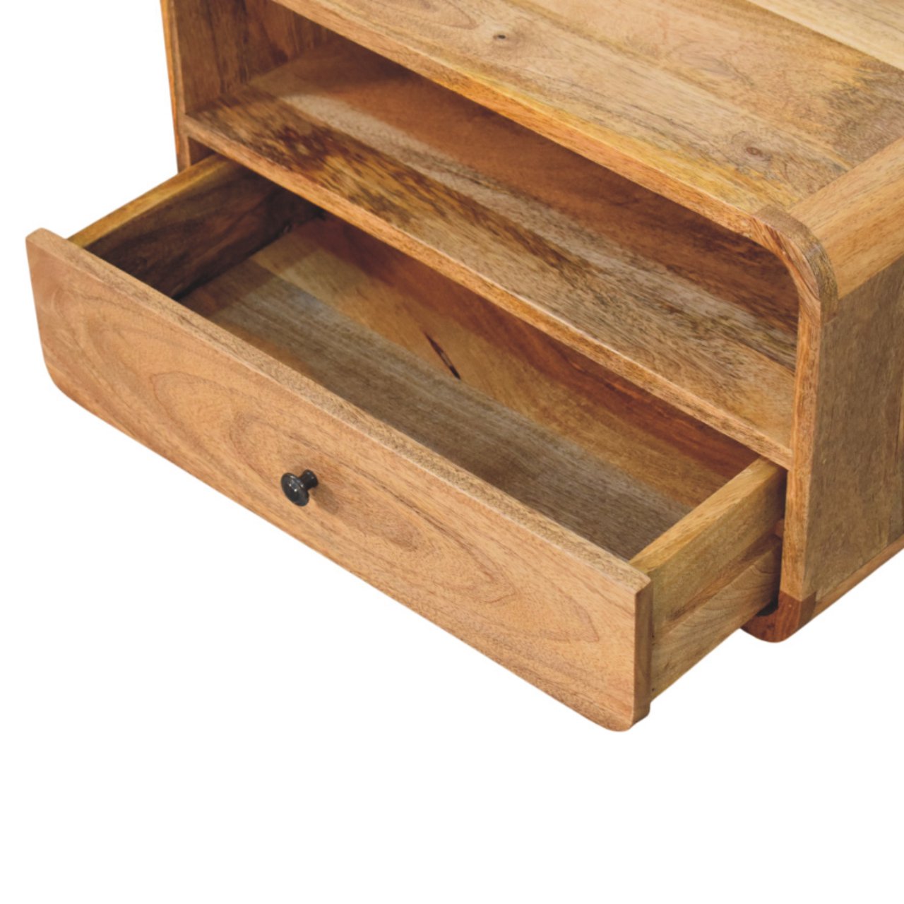 WillowStone artisan furniture