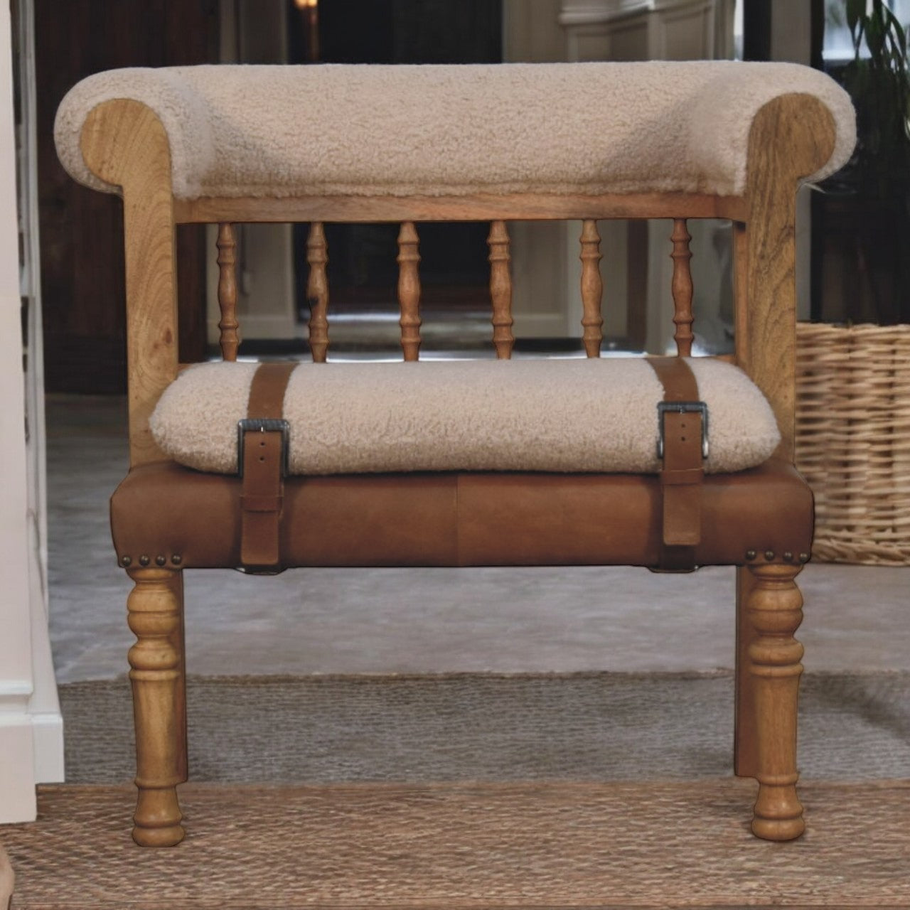 WillowStone Strapped Hallway Boucle Bench