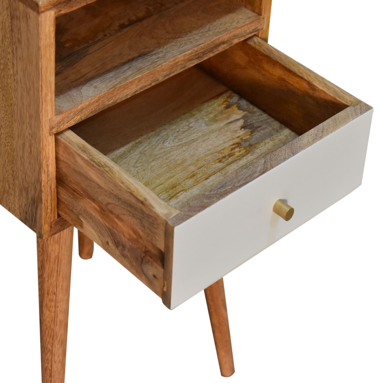 WillowStone artisan furniture