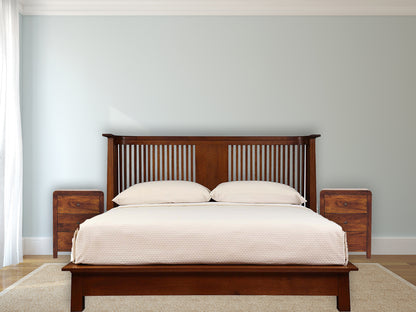 Naya Nightstand