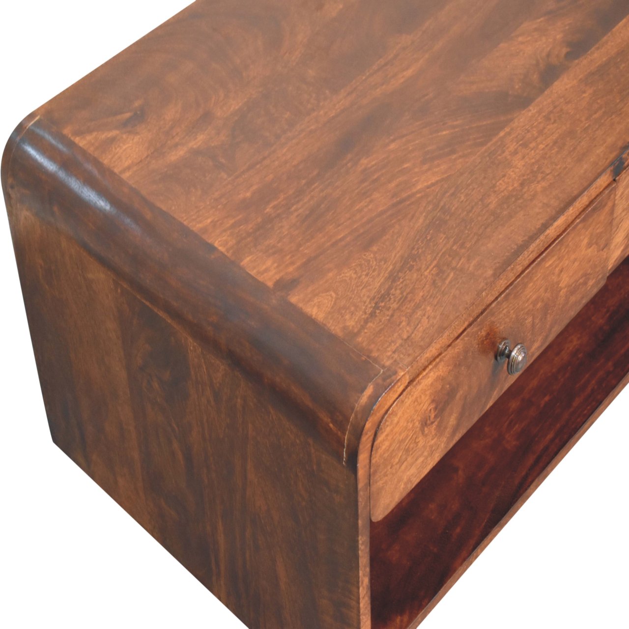WillowStone artisan furniture
