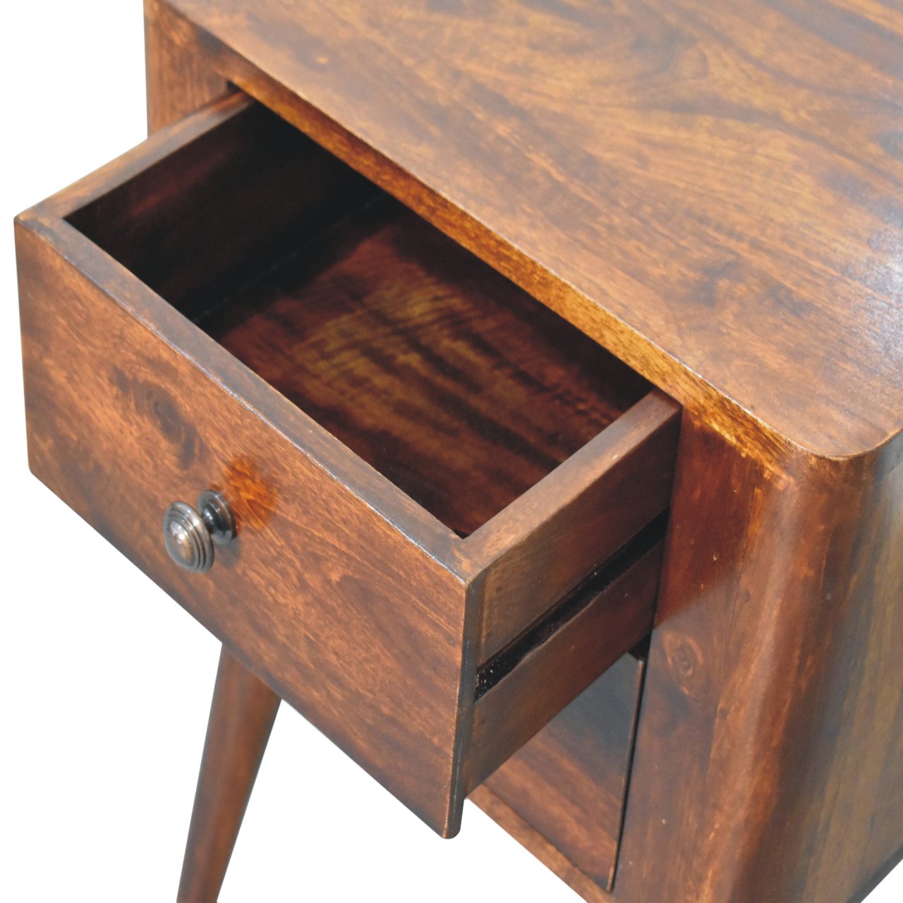 WillowStone artisan furniture