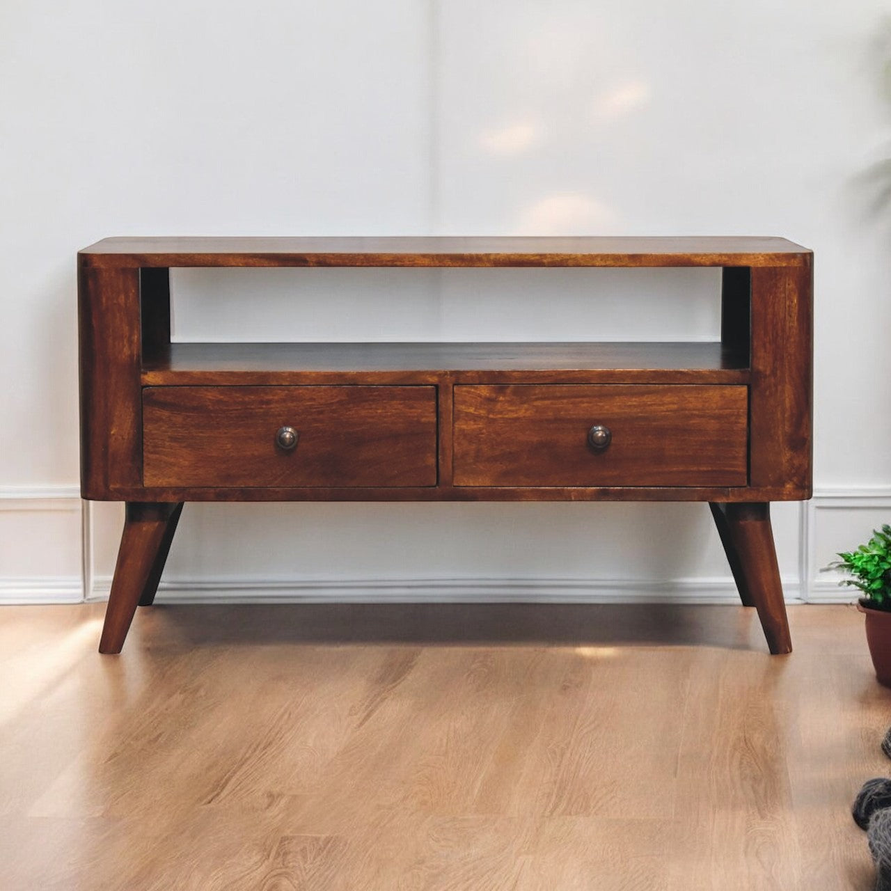 WillowStone artisan furniture