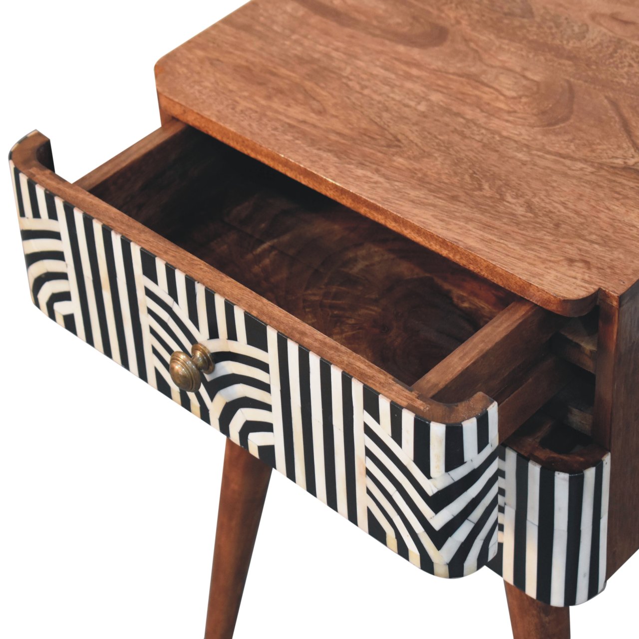 WillowStone artisan furniture