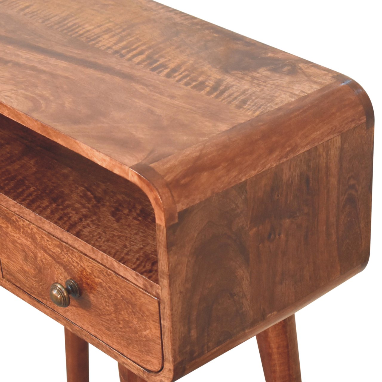 WillowStone artisan furniture