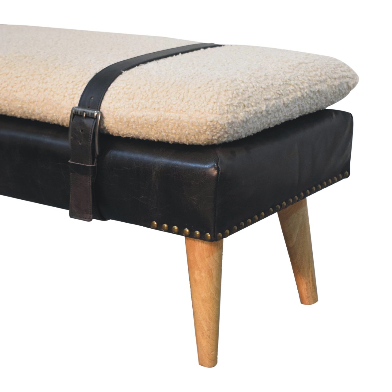 WillowStone Boucl�� Buffalo Hide Black Leather Bench