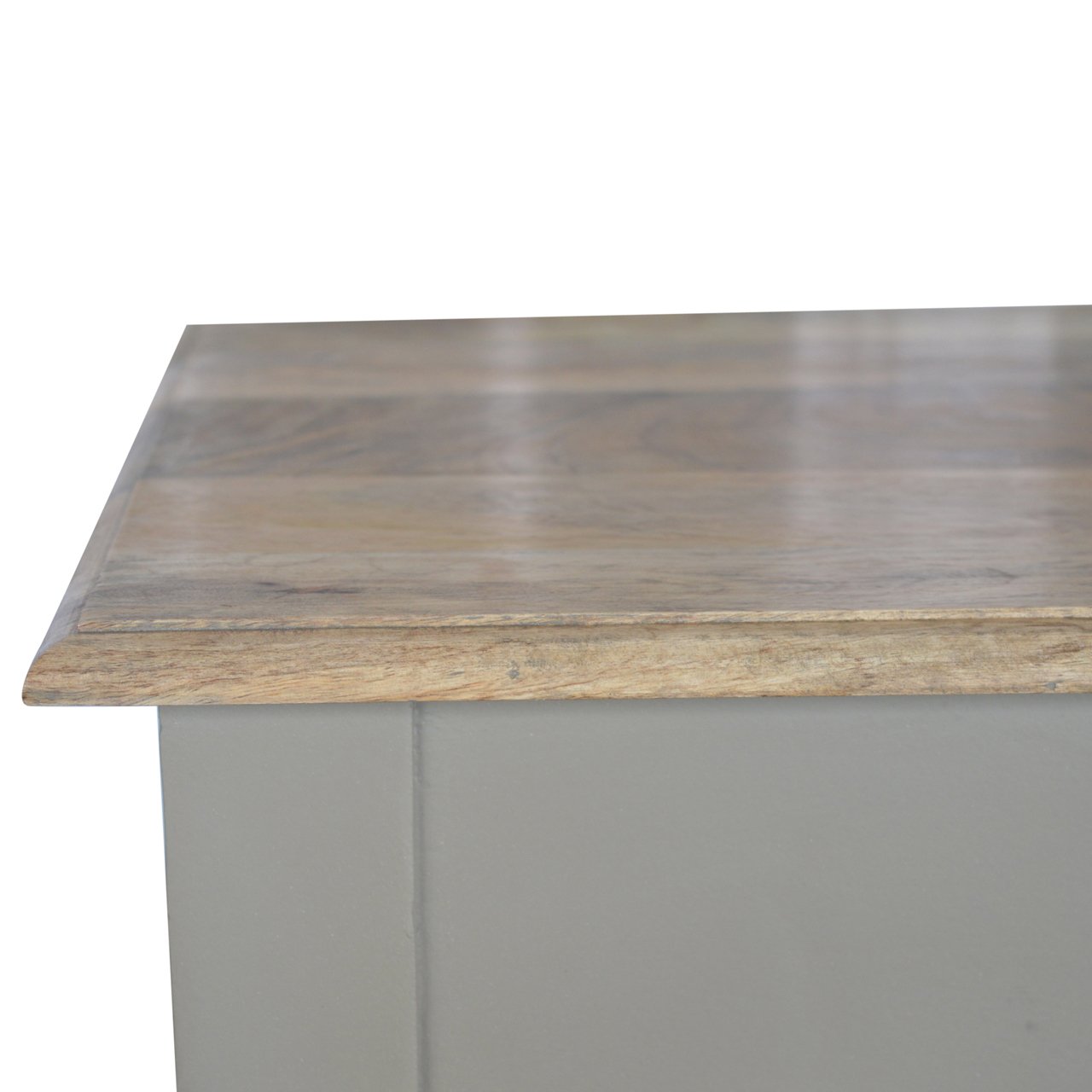 WillowStone artisan furniture